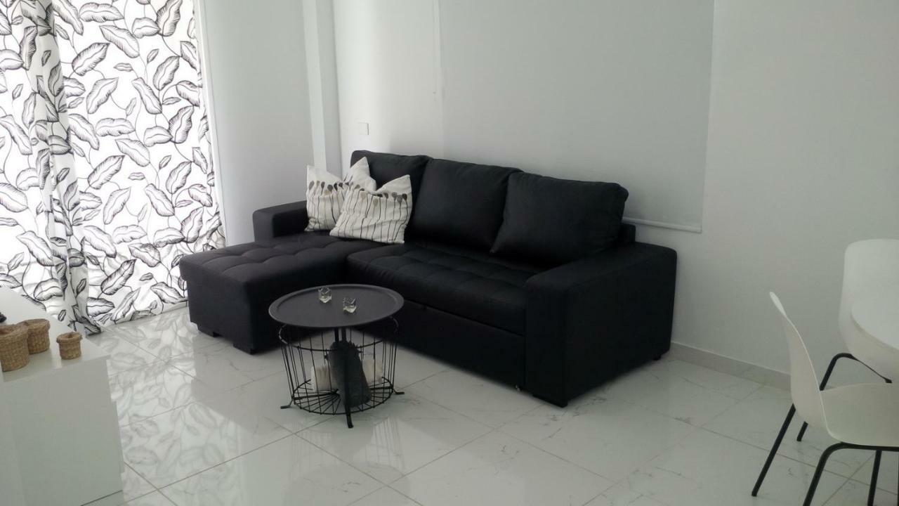 Los Cristianos Beach Apartments Екстериор снимка