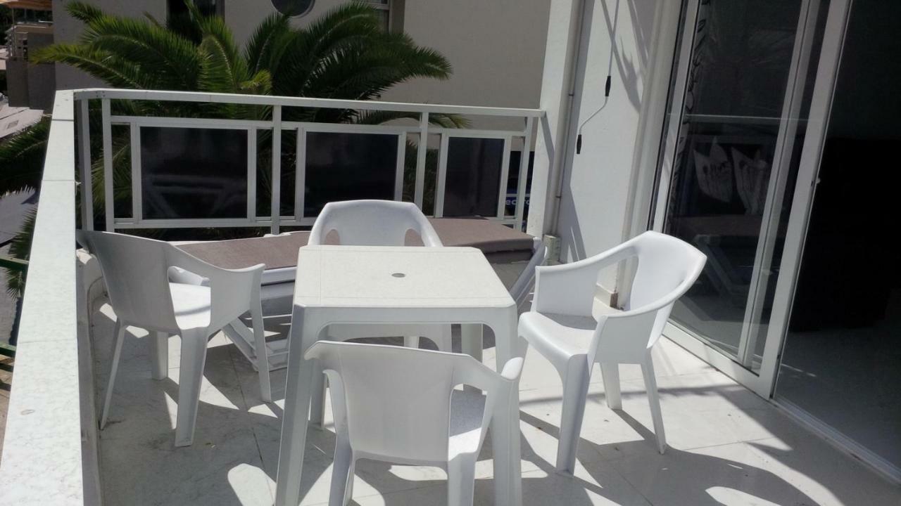 Los Cristianos Beach Apartments Екстериор снимка